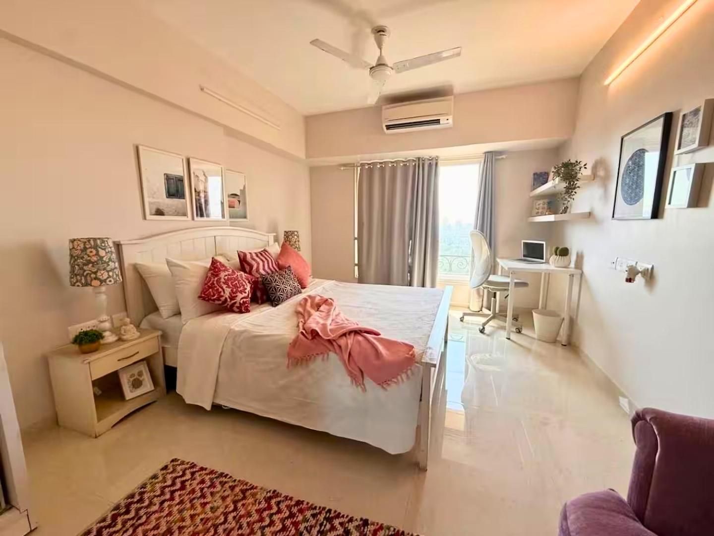 Apartment Connekthomes - 5 Star 3bed3bath Luxury Pool, Gym Near Airport Bkc