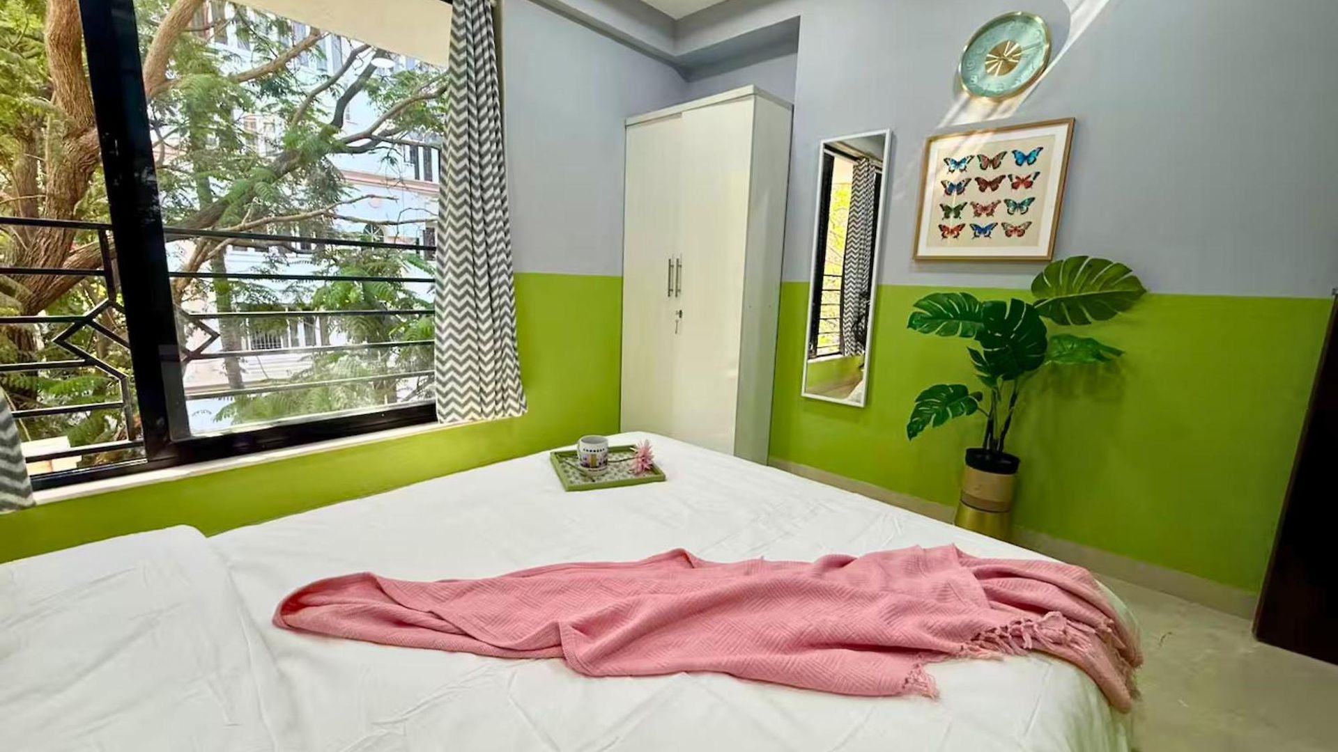 Modern 2 Bedroom Bandra Trendy Location Apartment