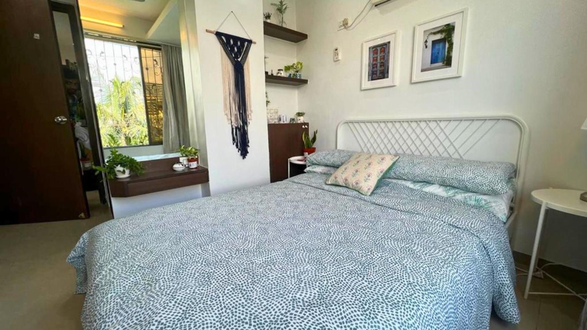 Marita 701 Bandra Beauty 2 Bed 2 Bath Sea View Parking * Mumbai