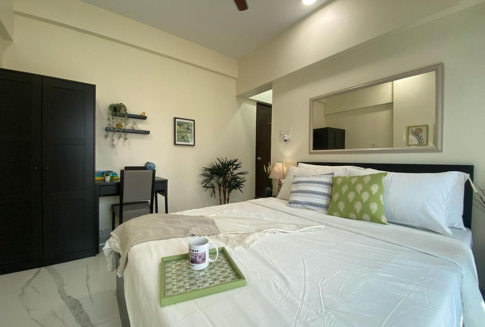 Sheetal Vaibhav 902 Apartment *