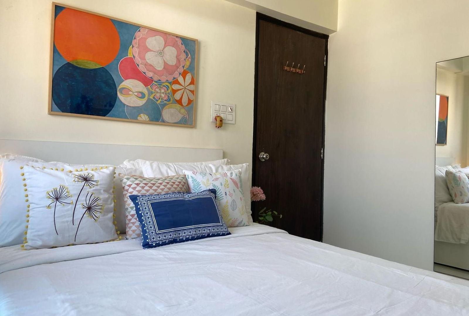 Sheetal Vaibhav 902 Apartment *