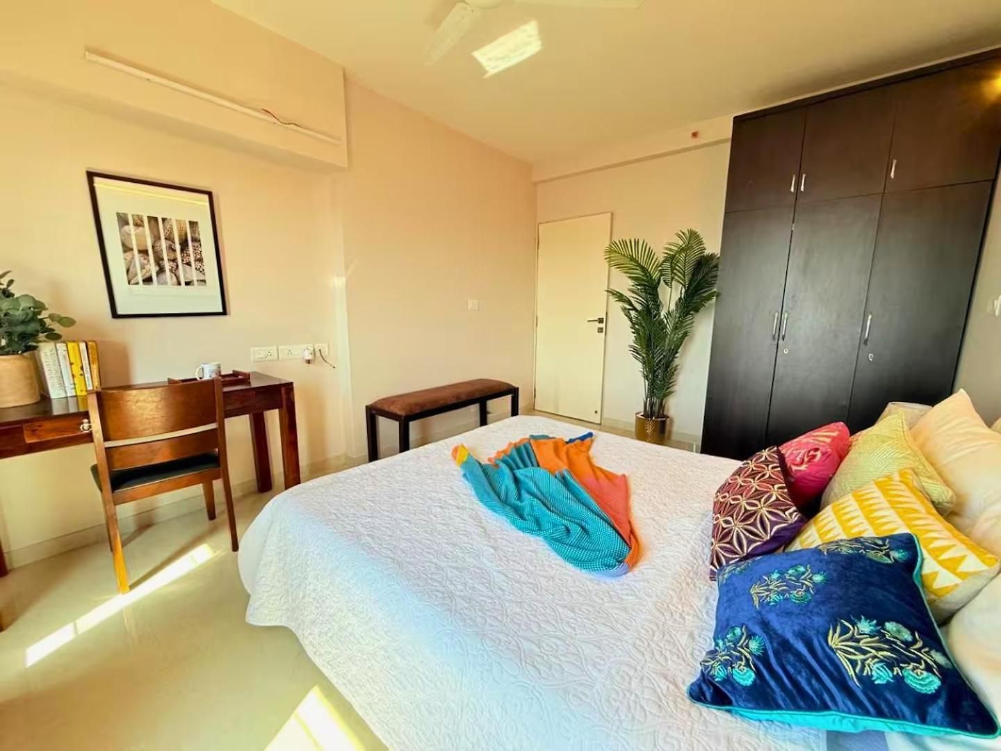 Apartment Connekthomes - 5 Star 3bed3bath Luxury Pool, Gym Near Airport Bkc Mumbai