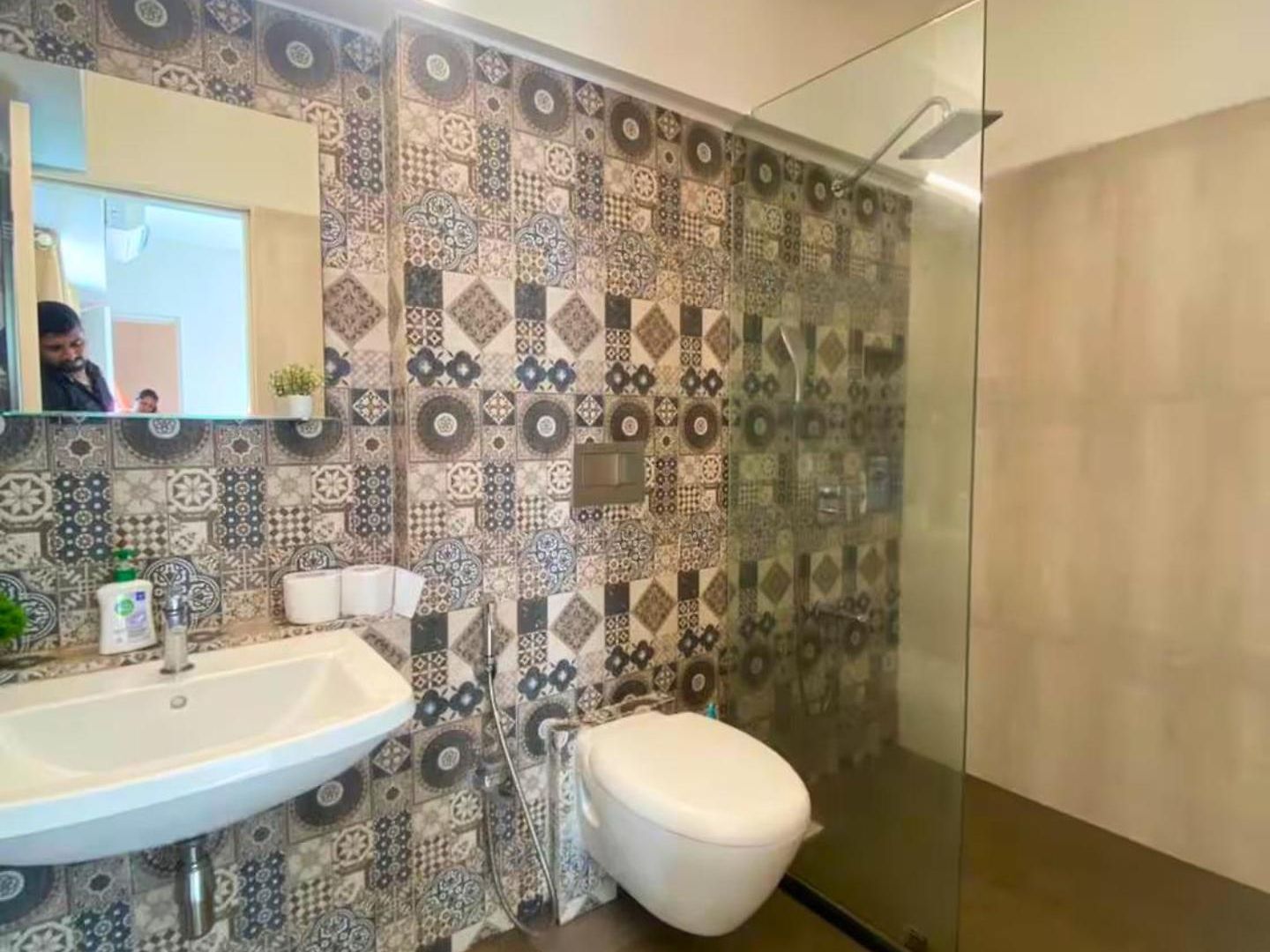 Apartment Connekthomes - 5 Star 3bed3bath Luxury Pool, Gym Near Airport Bkc *