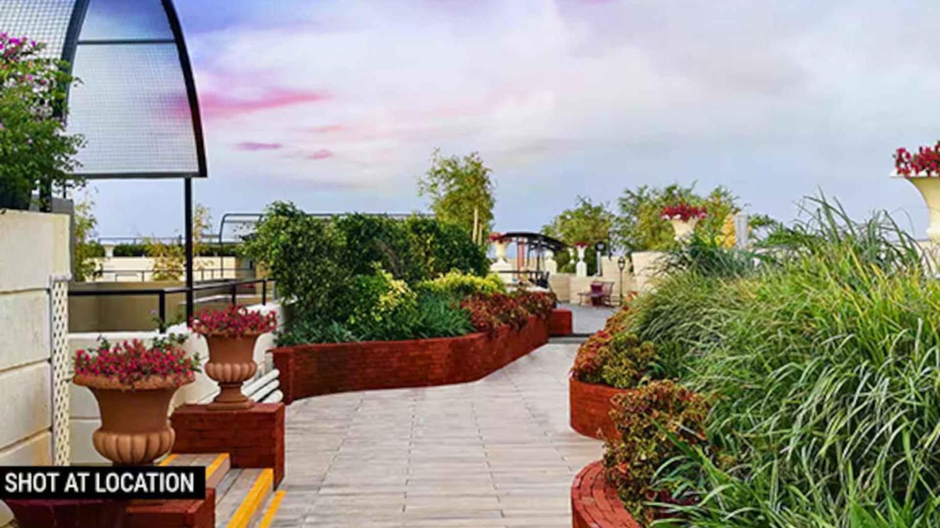 Apartment Connekthomes - 5 Star 3bed3bath Luxury Pool, Gym Near Airport Bkc