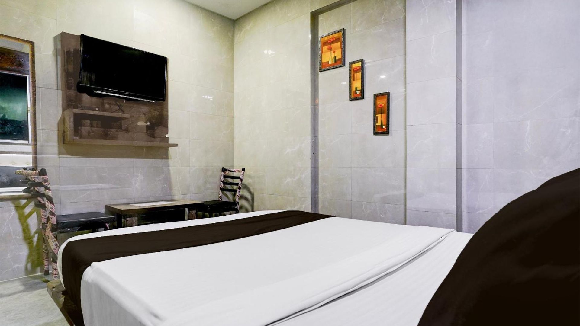 O Balaji Residency Hotel Mumbai