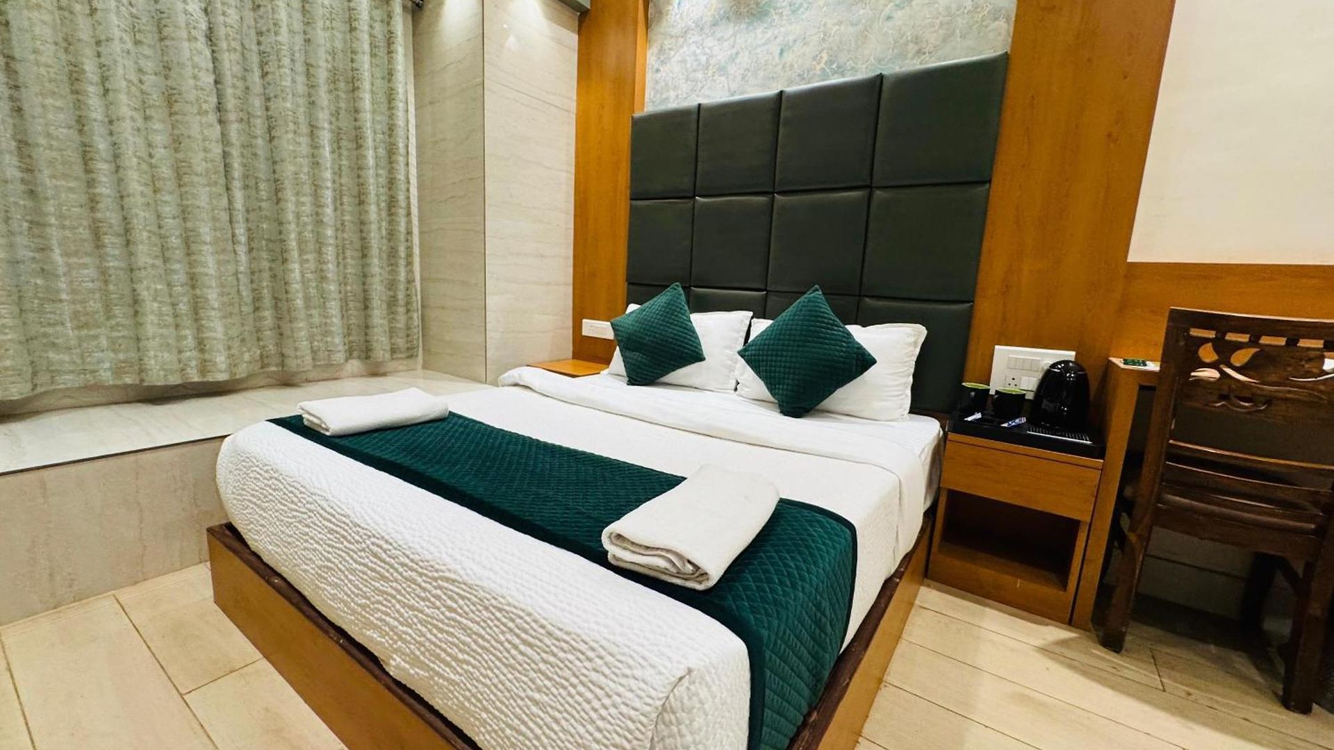 Bkc Majestic Hotel