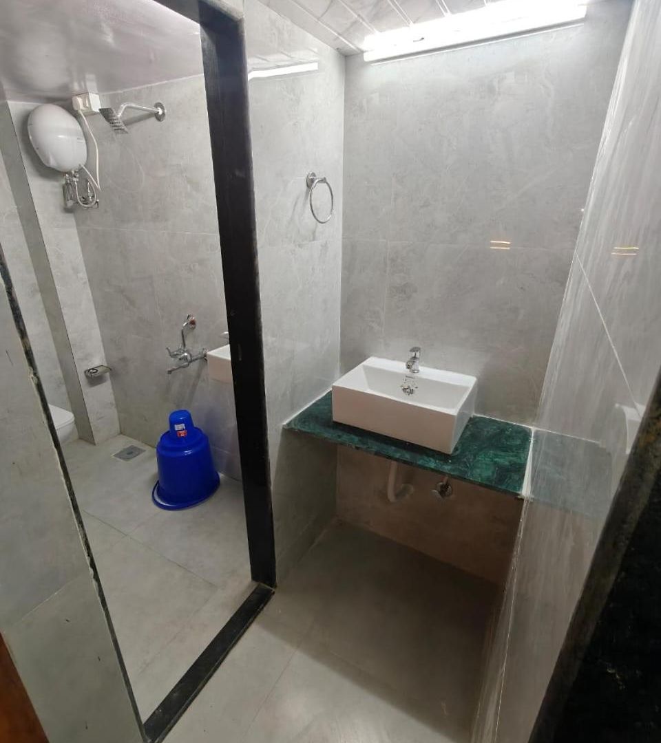 Transit Capsule hotel *