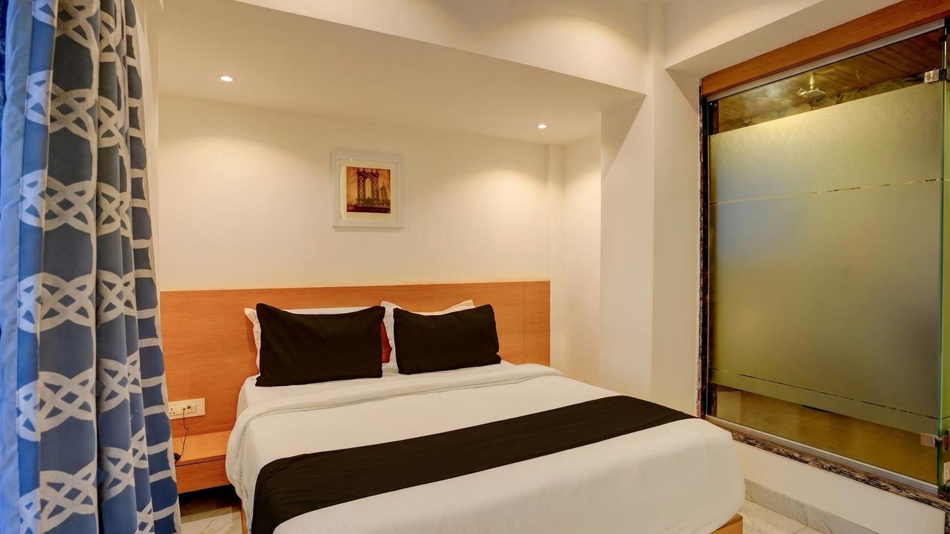 Townhouse Apmc Market Formerly Stayzi 3*