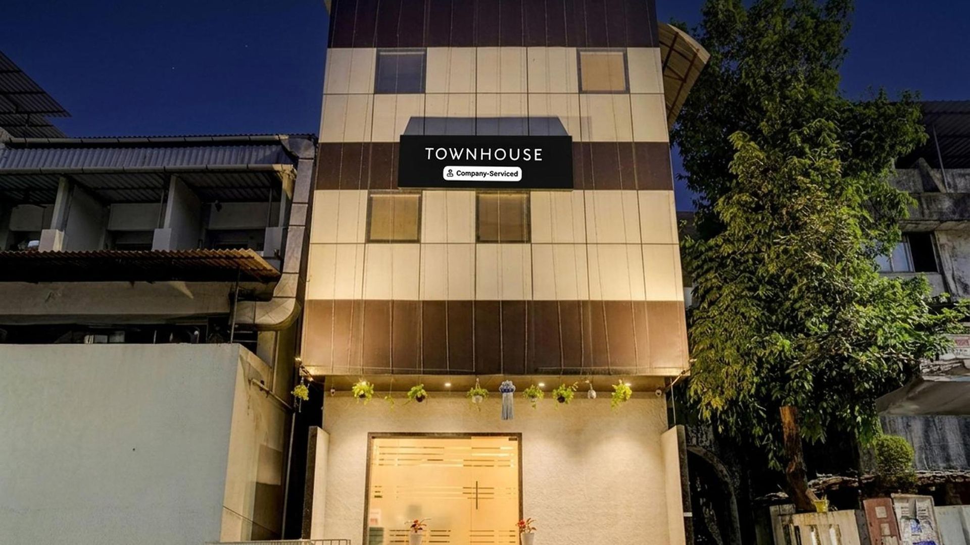 Townhouse Apmc Market Formerly Stayzi 3*