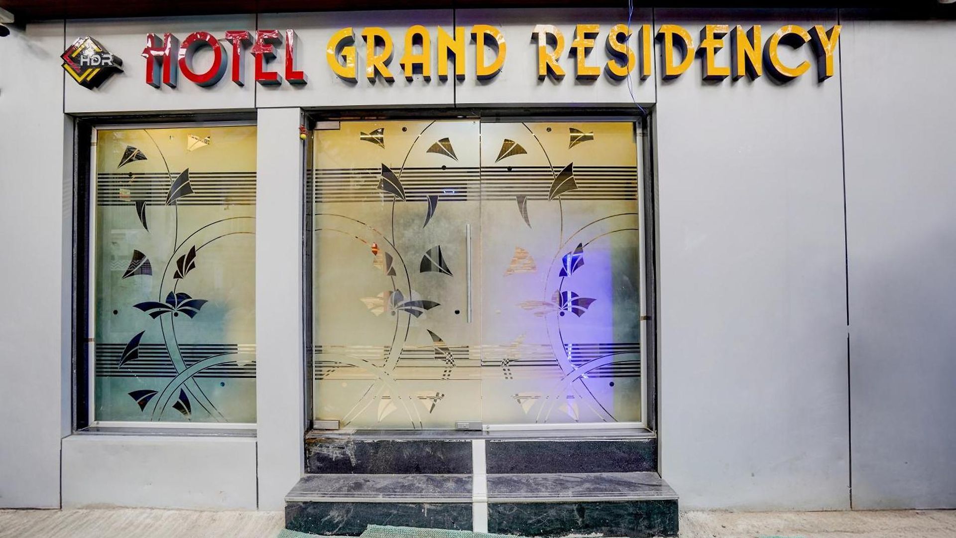 Hotel O By Oyo Grand Residency Mumbai