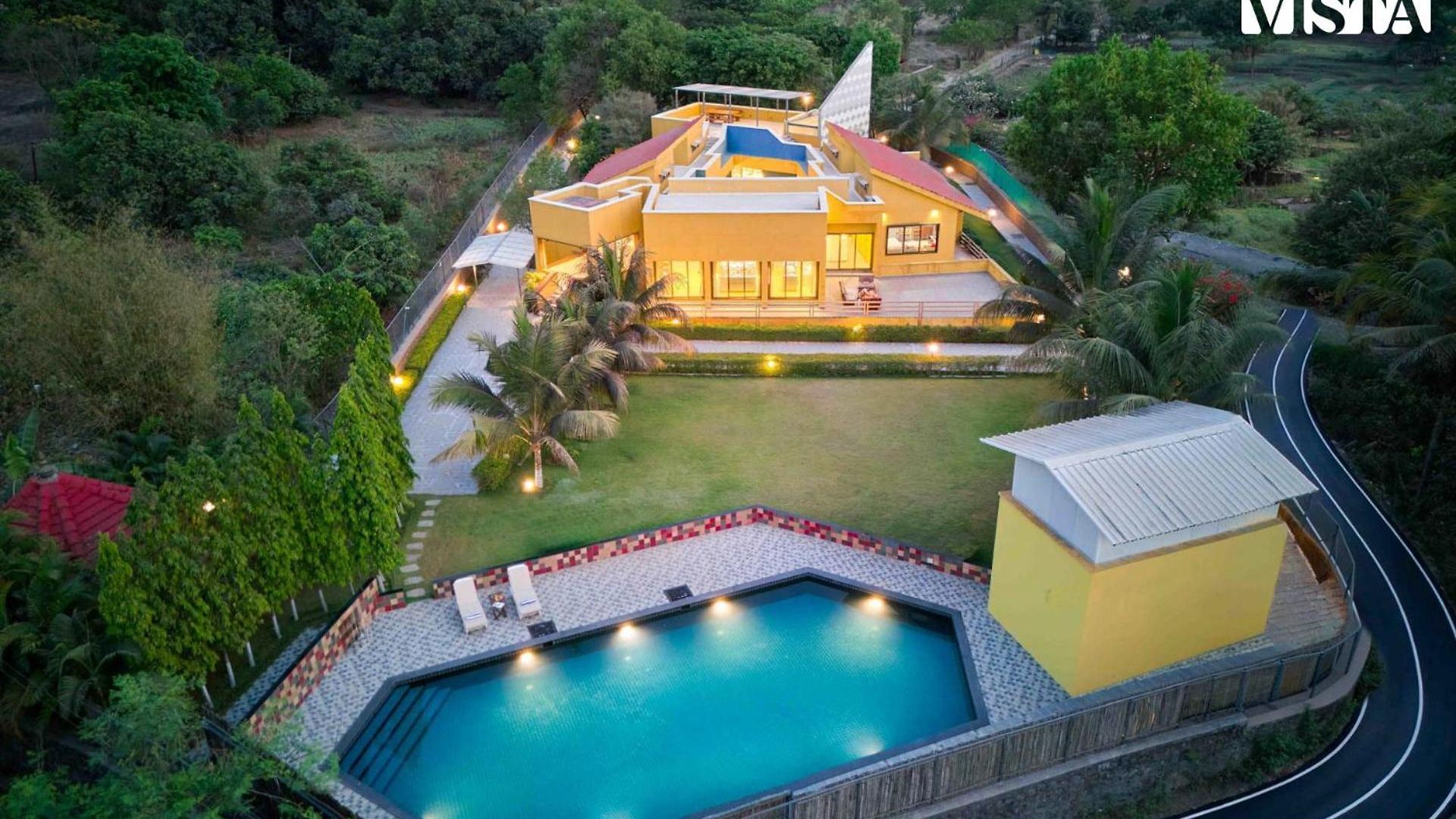 Stayvista's Pranamya - 4bhk With Pet Friendly & Alfresco Dining Mumbai