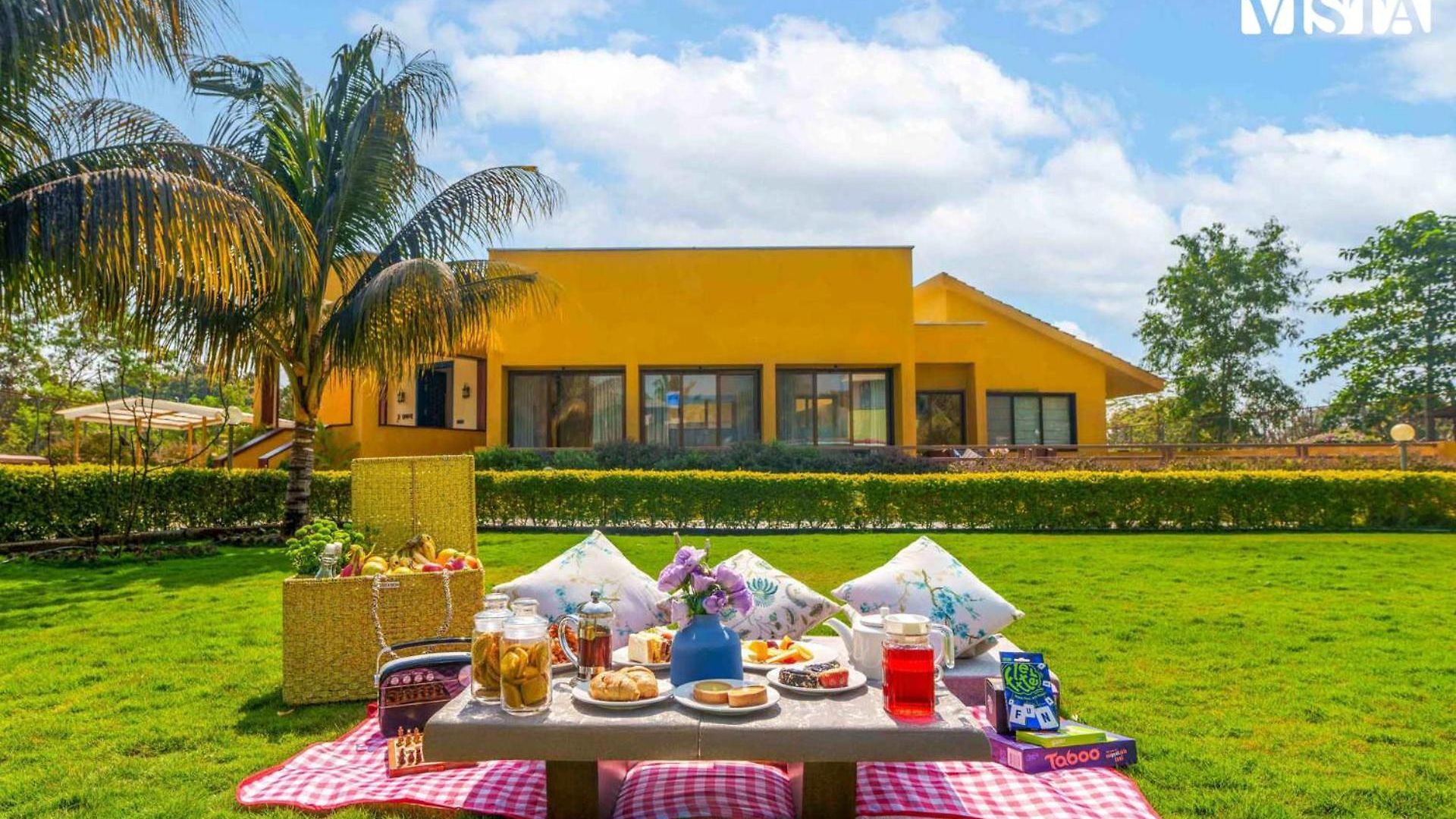 Villa Stayvista's Pranamya - 4bhk With Pet Friendly & Alfresco Dining *