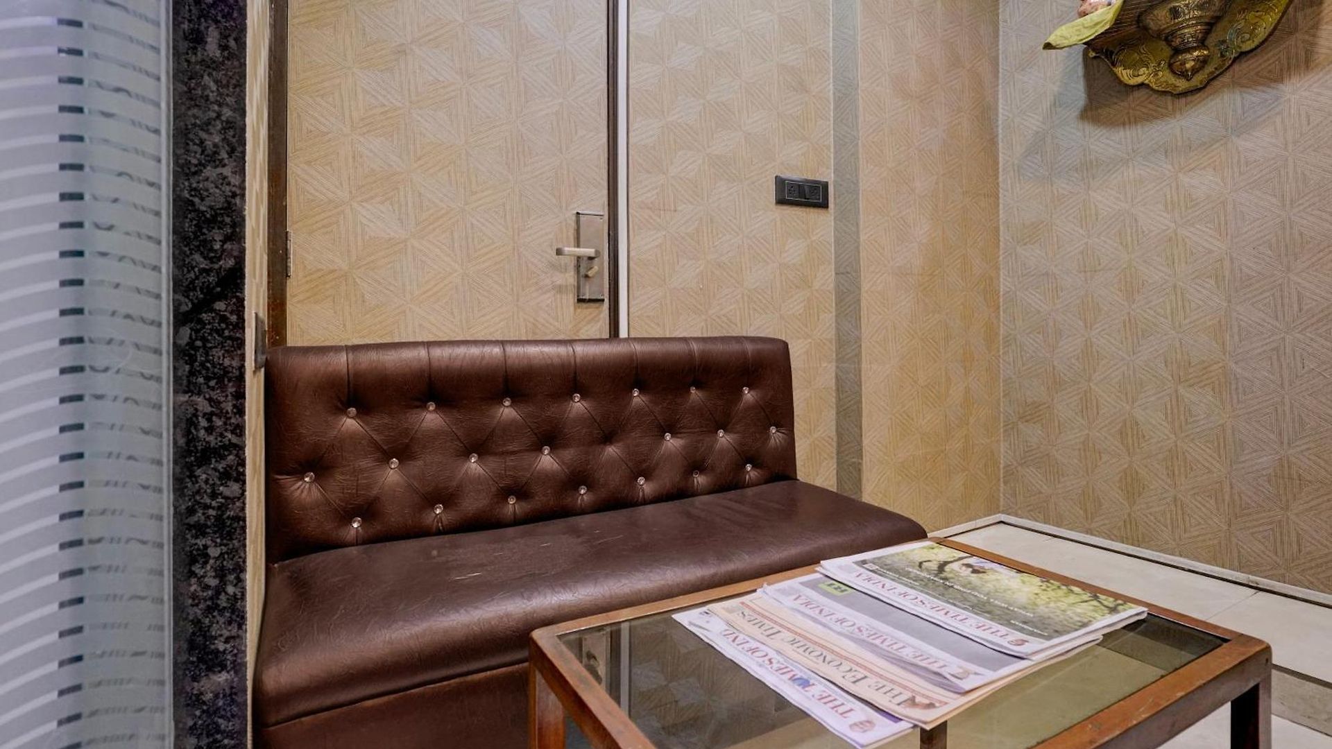 Townhouse Midc Andheri Formerly Royal International Hotel 4*