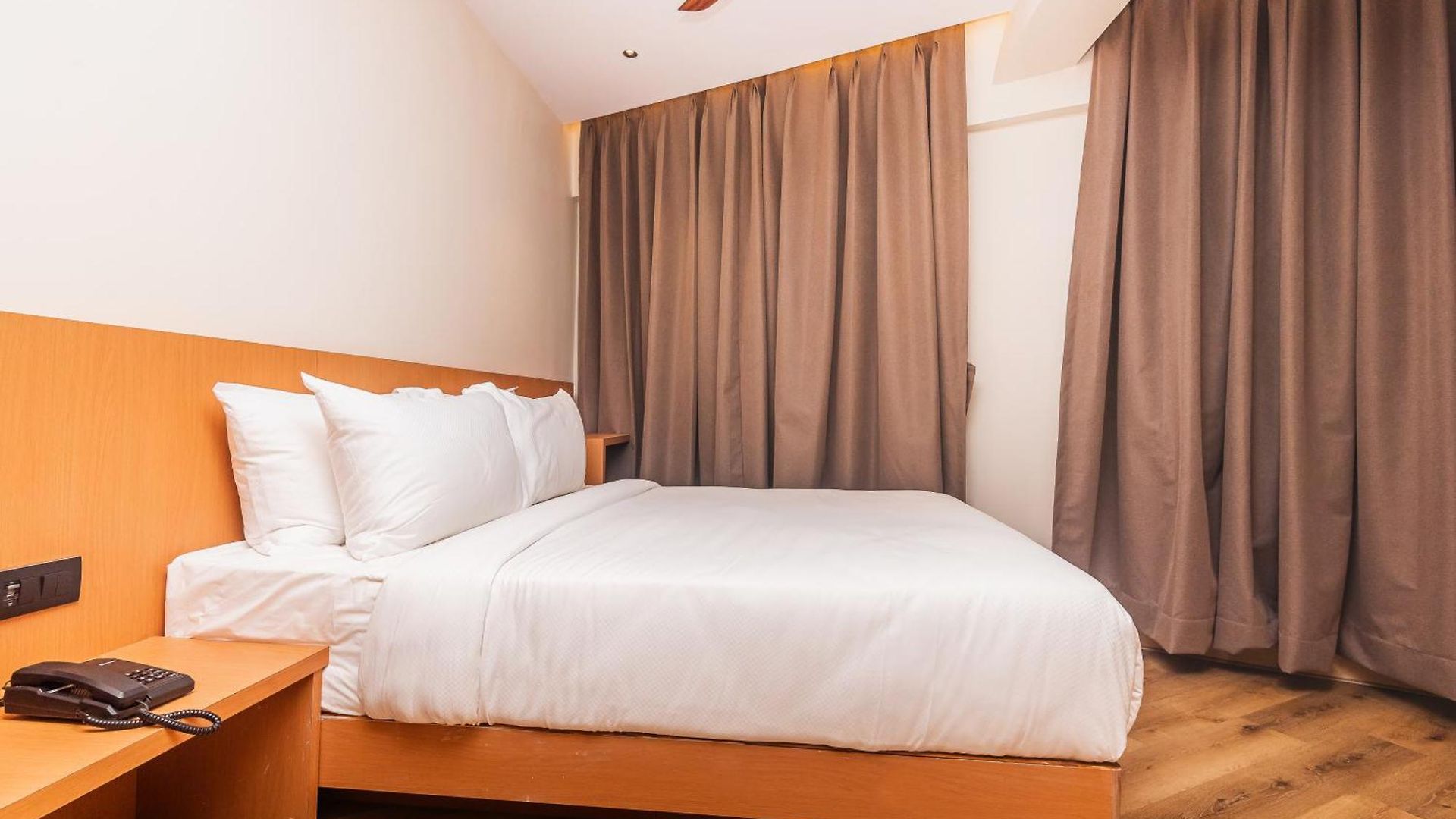 Rara Hotel
