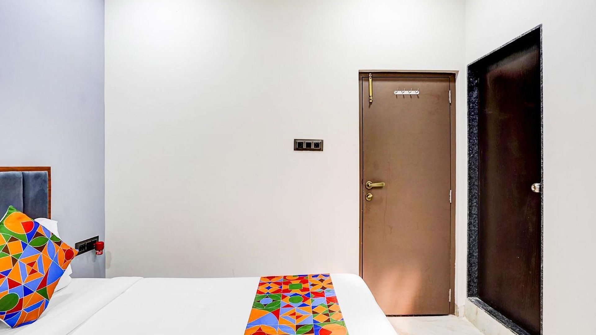 Fabhotel Jk 3* Mumbai
