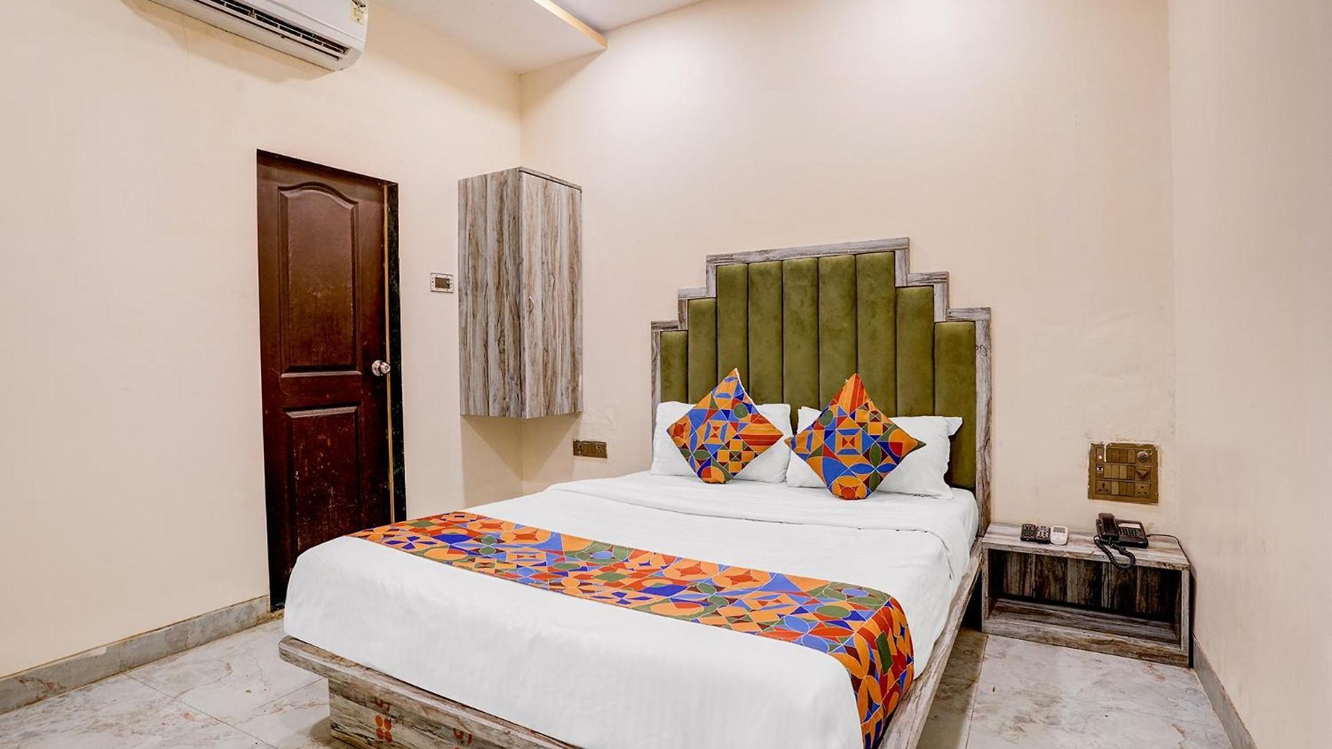 Fabhotel Pride Suitz Hotel *