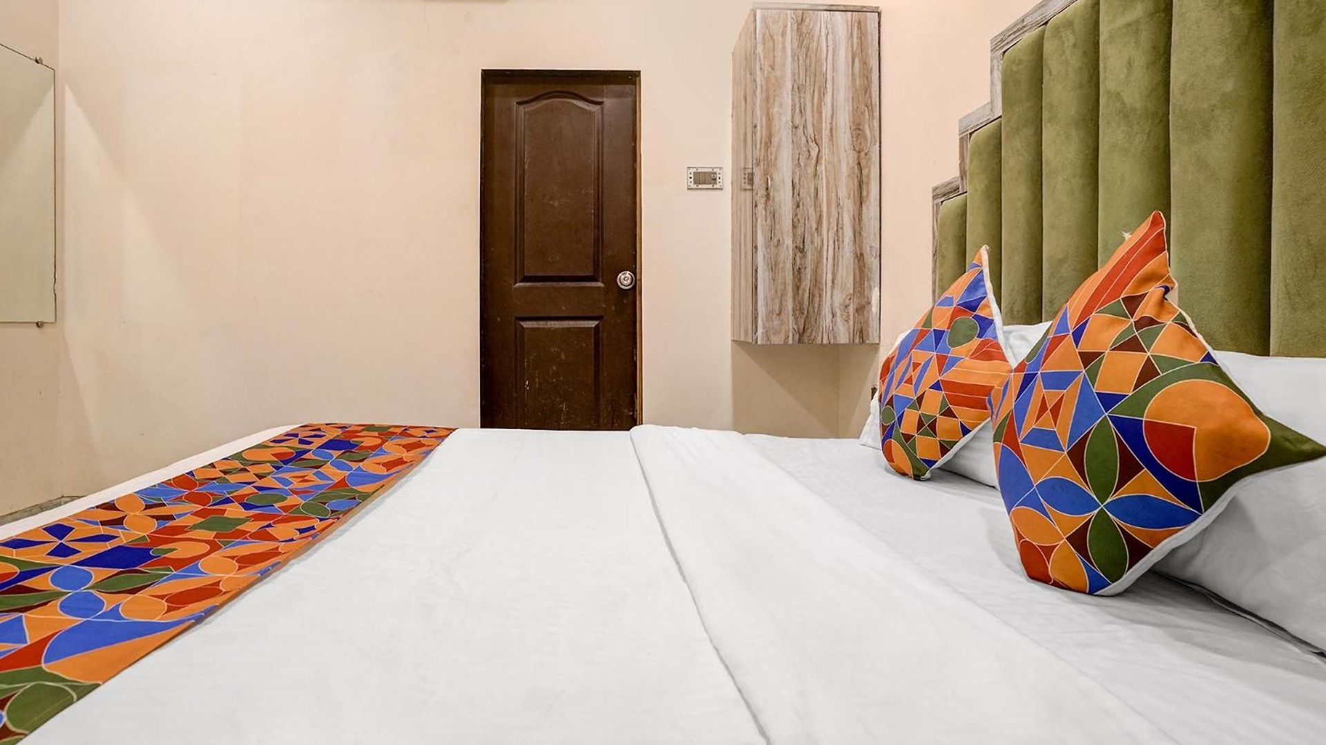 Fabhotel Pride Suitz Mumbai
