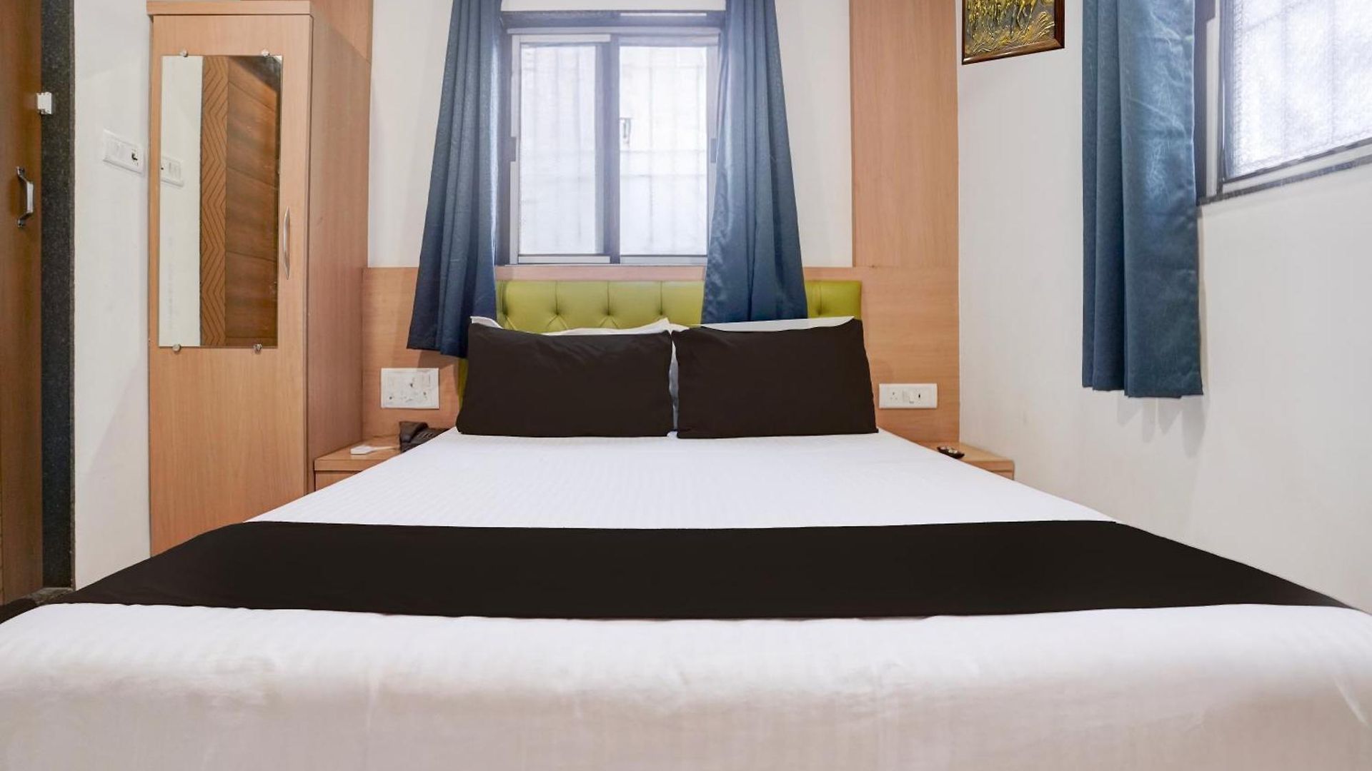Hotel O Shalom Residency Mumbai