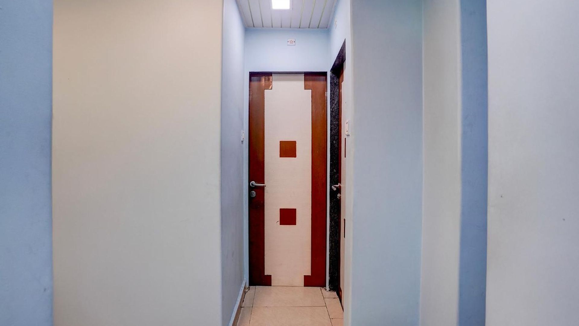 Via Saini Residency Hotel Mumbai