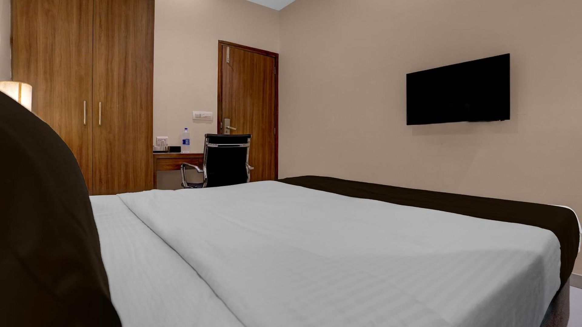 Townhouse Midc Andheri Formerly Royal International 4* Mumbai
