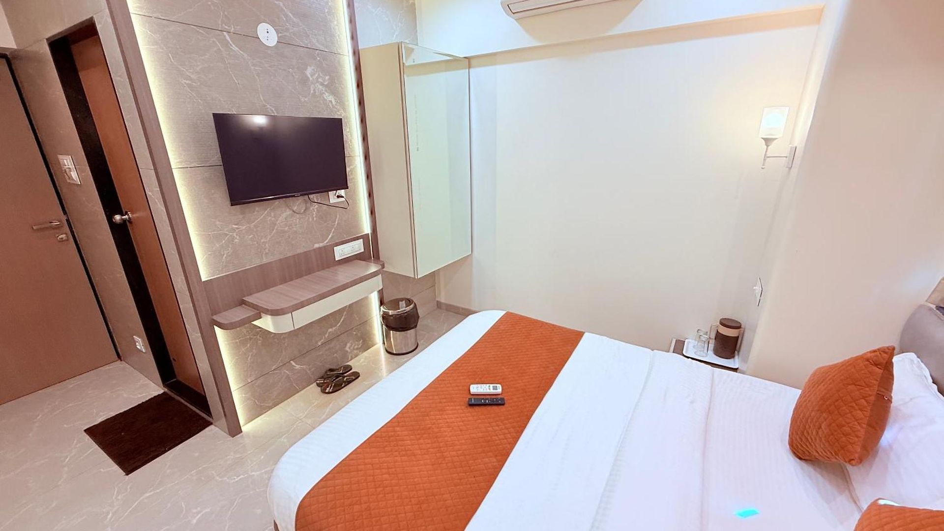 Hotel Le Glance & 4*