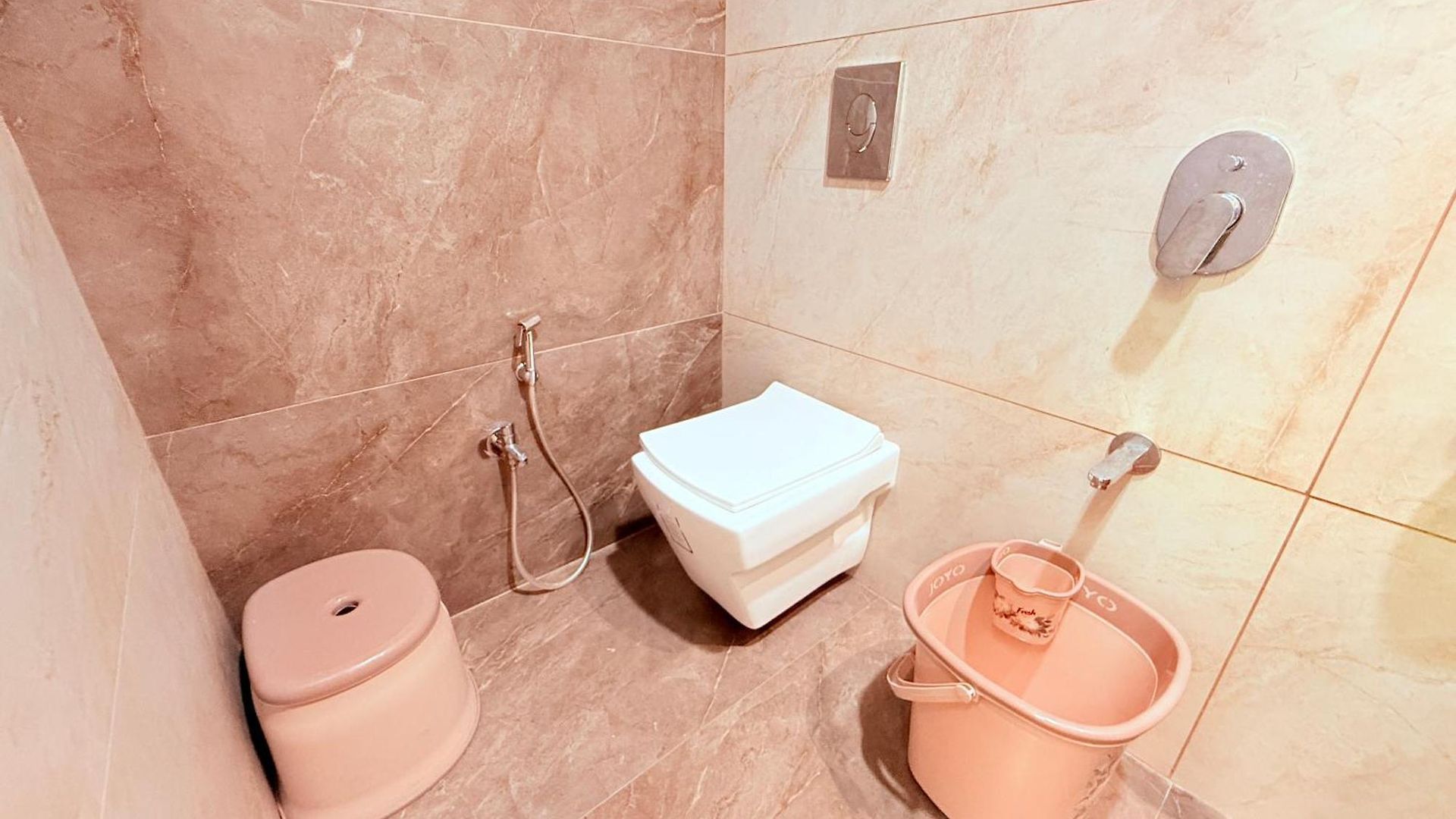 Le Glance & 4* Mumbai