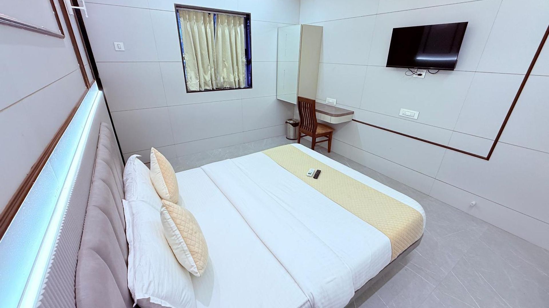 Le Glance & Hotel 4*