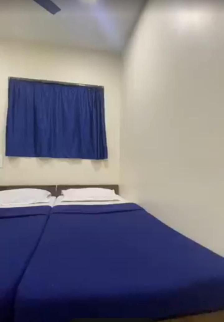 Hotel Zox Dongri *
