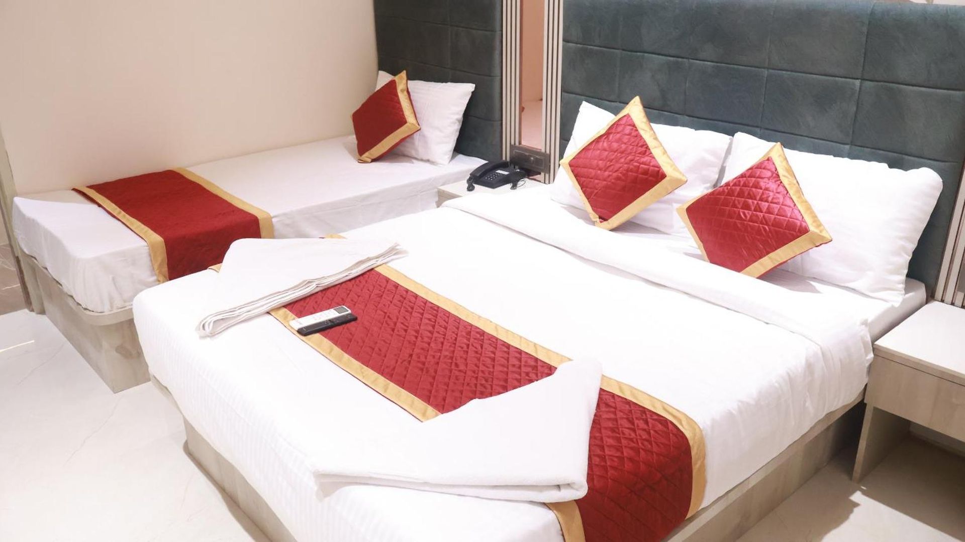 Darshan Palace Hotel