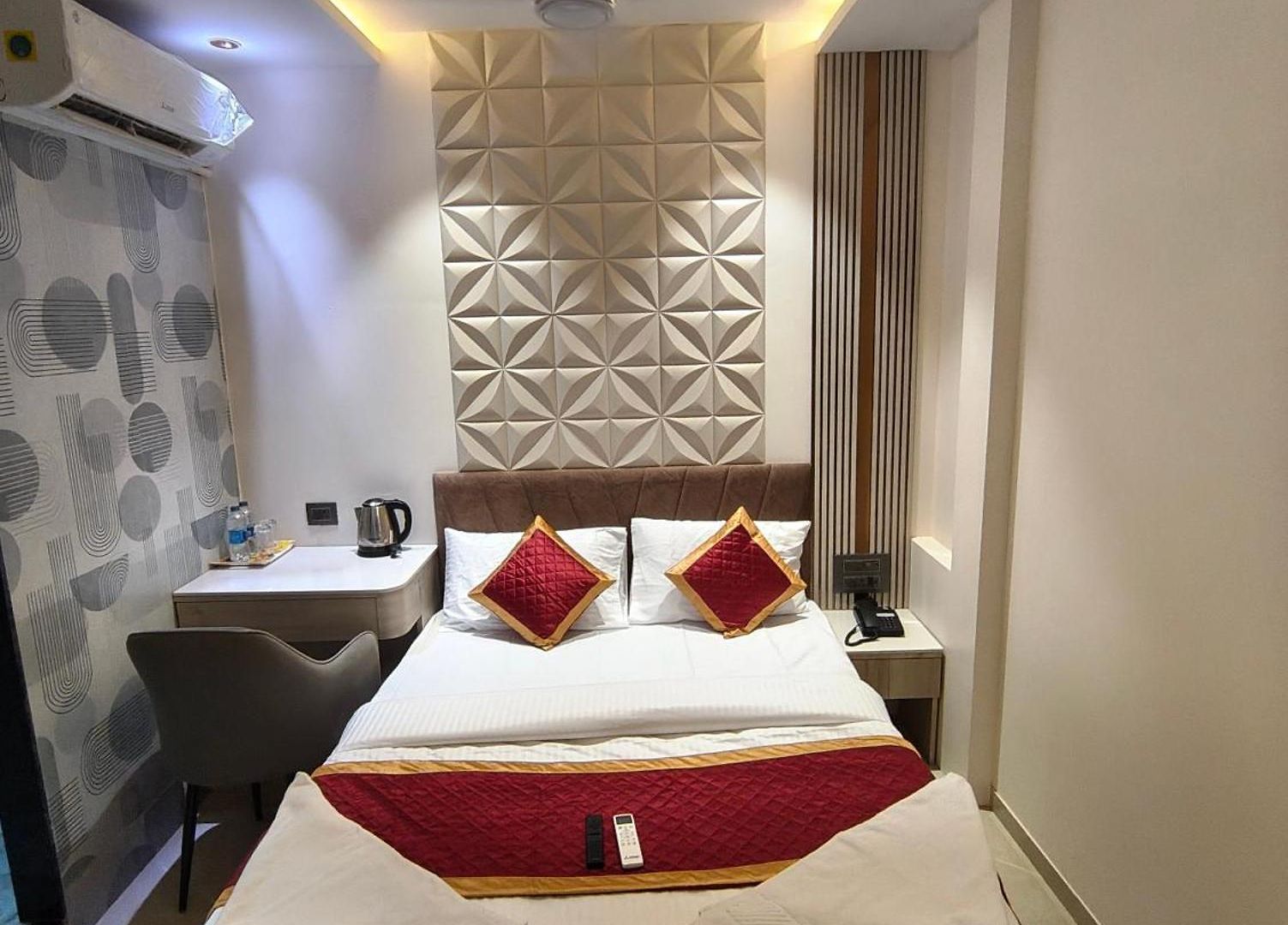 Darshan Palace Hotel Mumbai