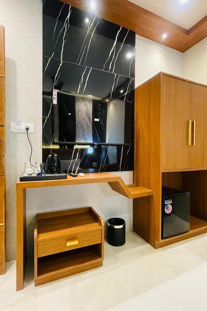 Salsabeel Airport T2 Hotel Mumbai