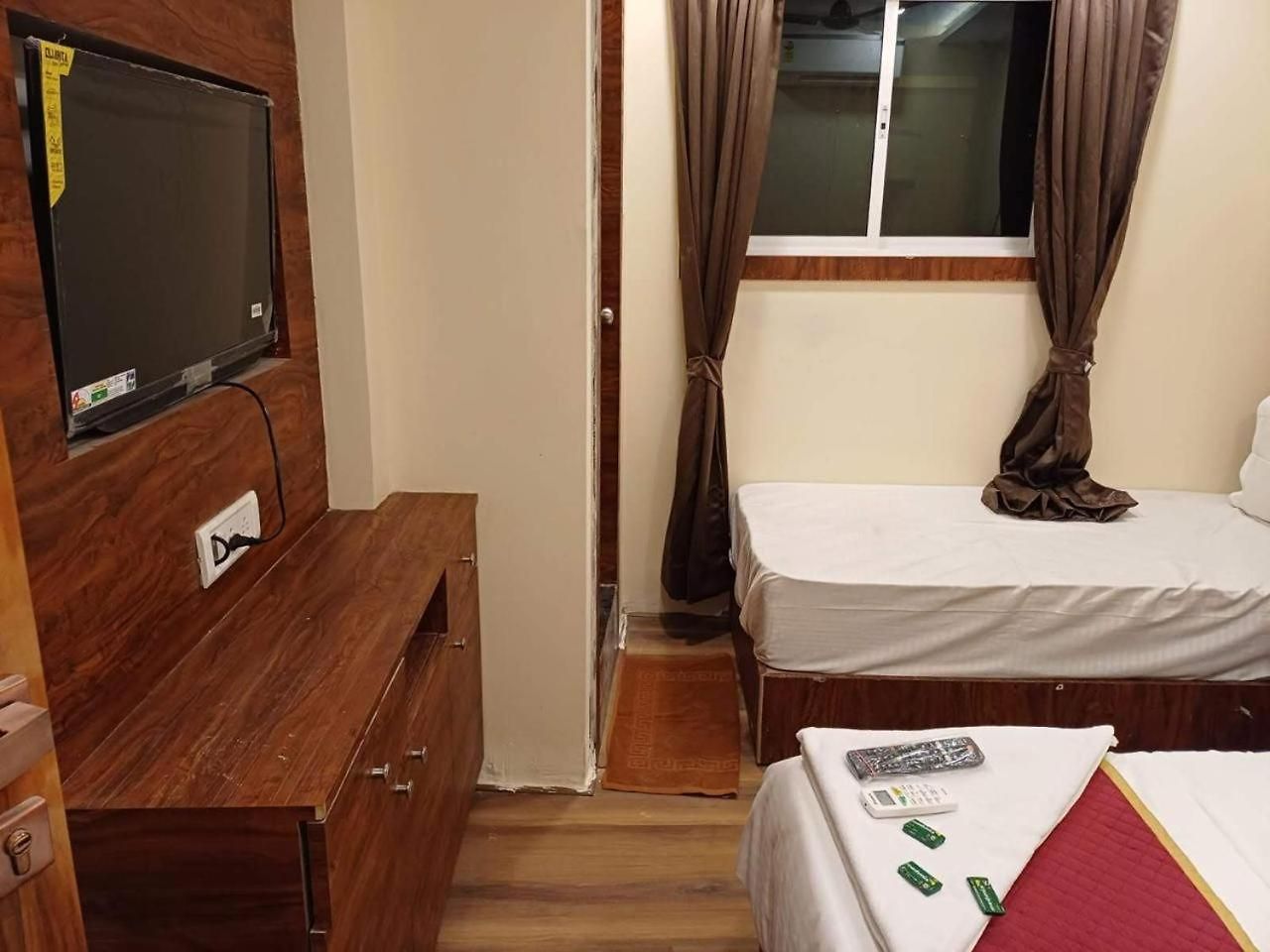 Ashirwad Hotel 2*
