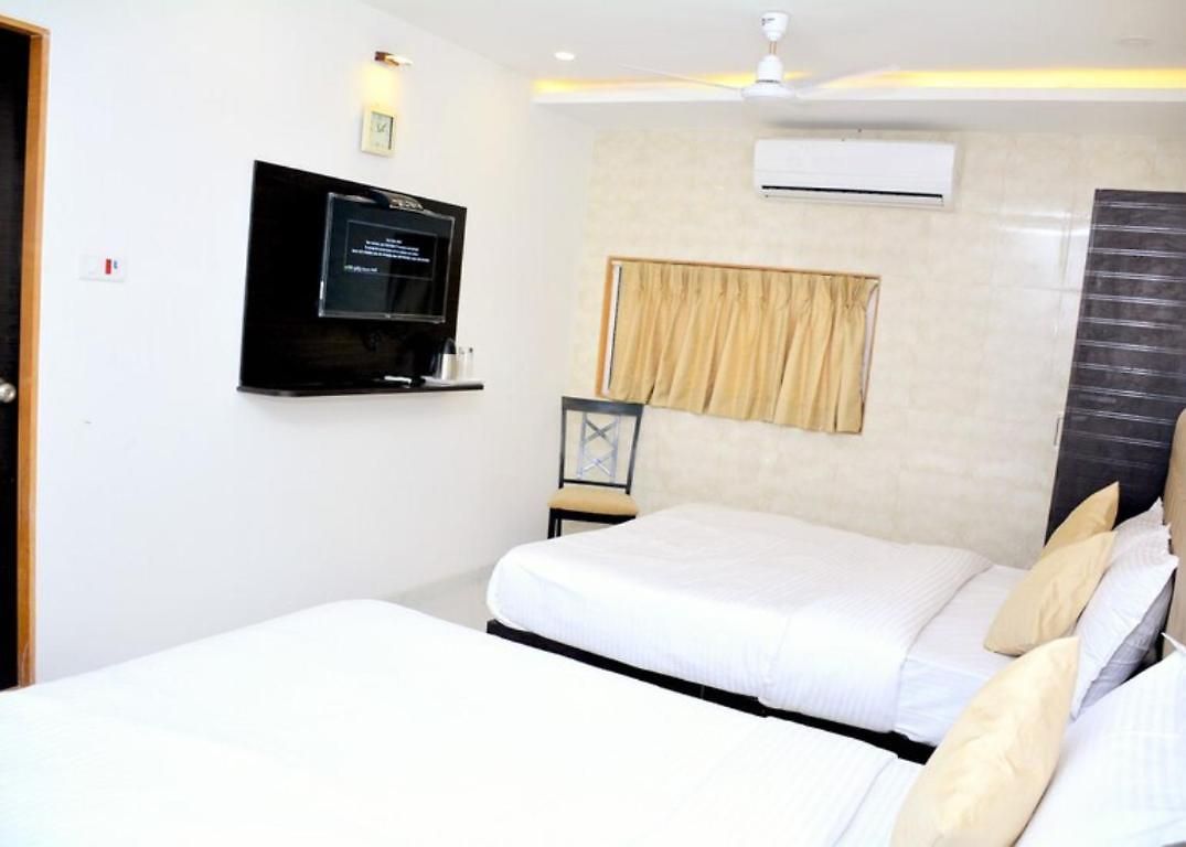 Bkc Palace Near Us Consulate 3*