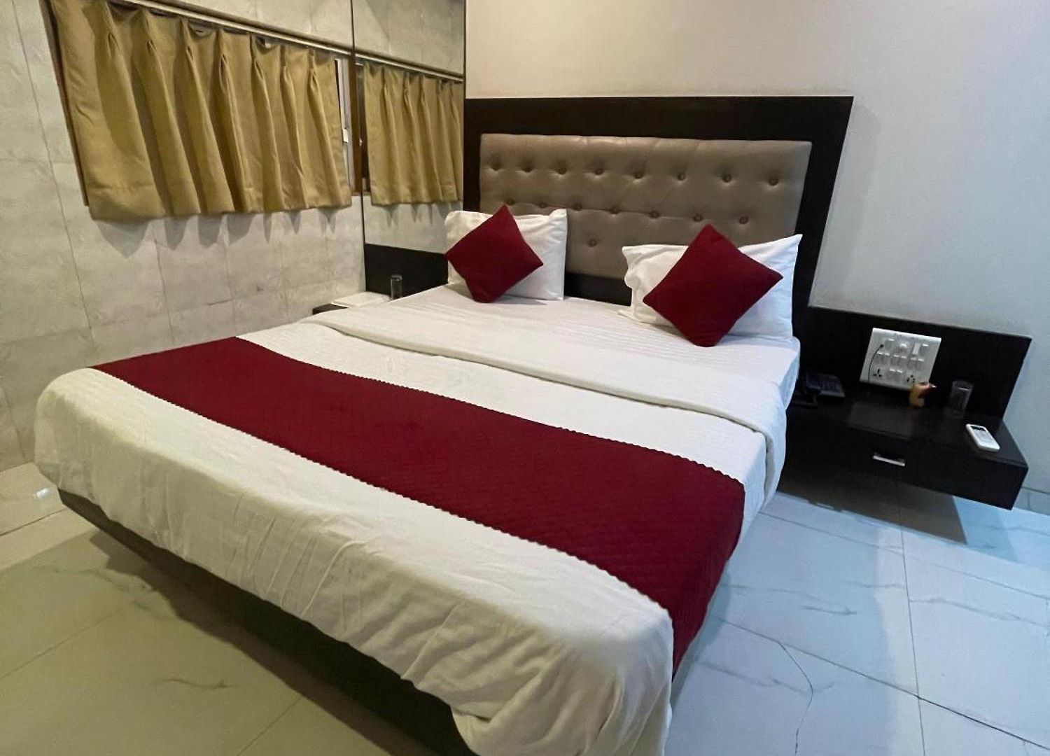 Bkc Palace Near Us Consulate 3*