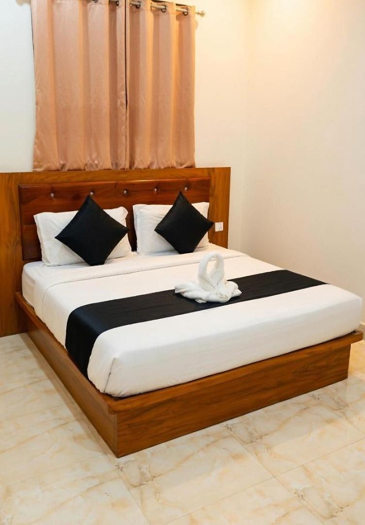 Glow Star Residency - South 3*