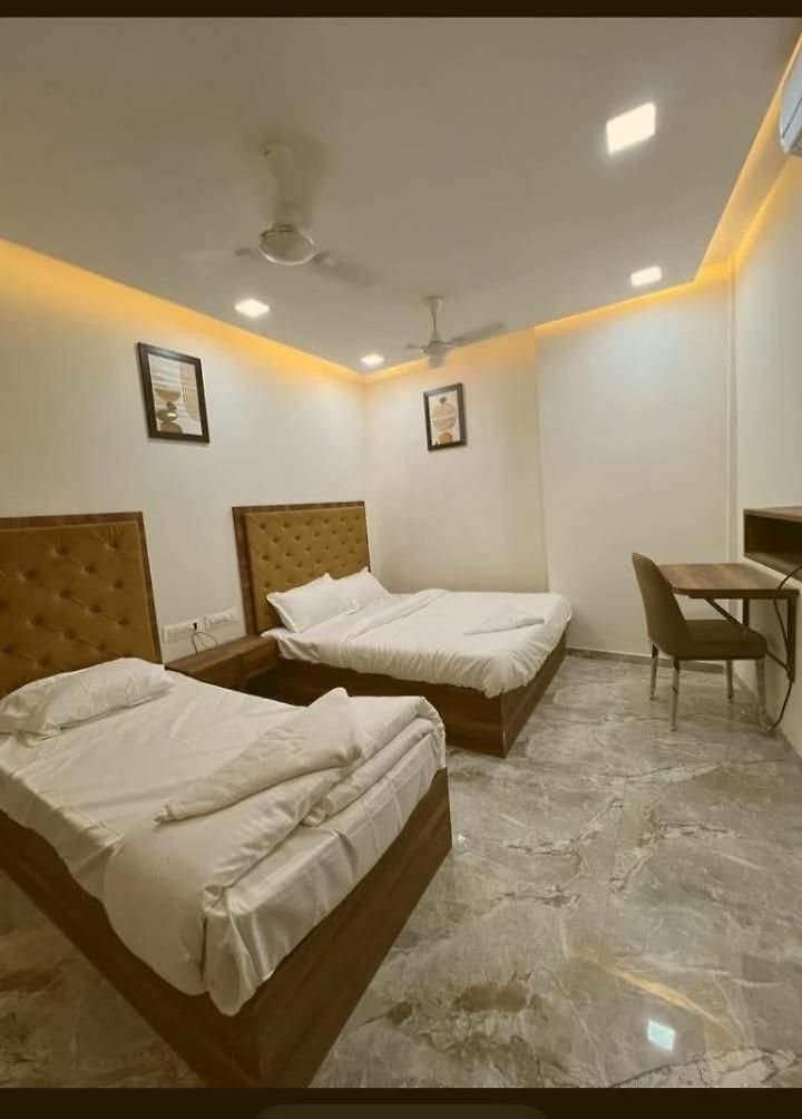 Guest house Glitz Beverly- Nr Us Visa Consulate