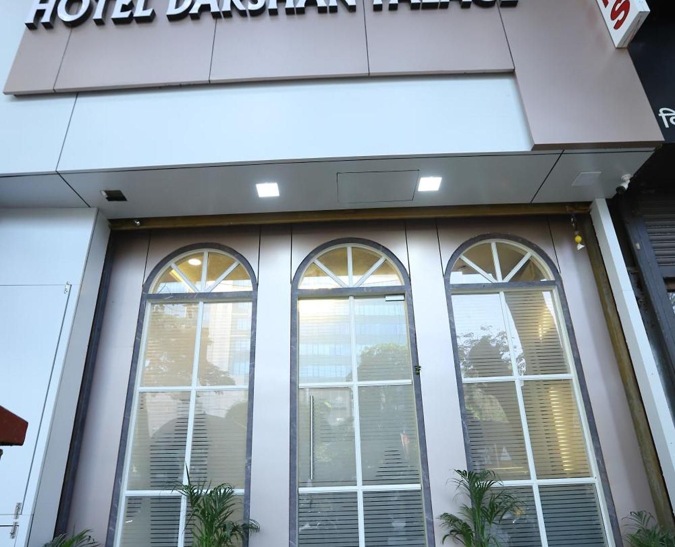 Darshan Palace