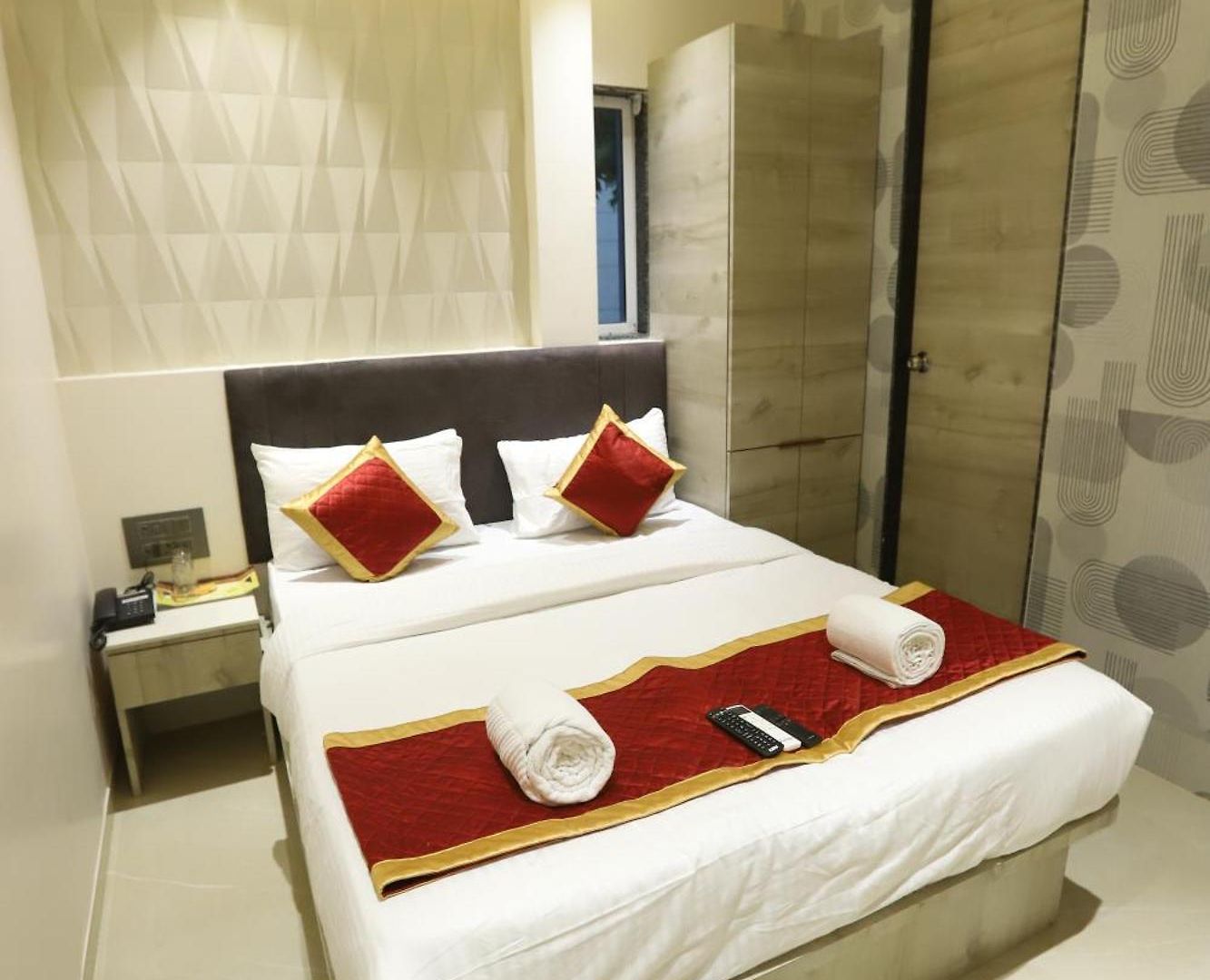 Darshan Palace Hotel *