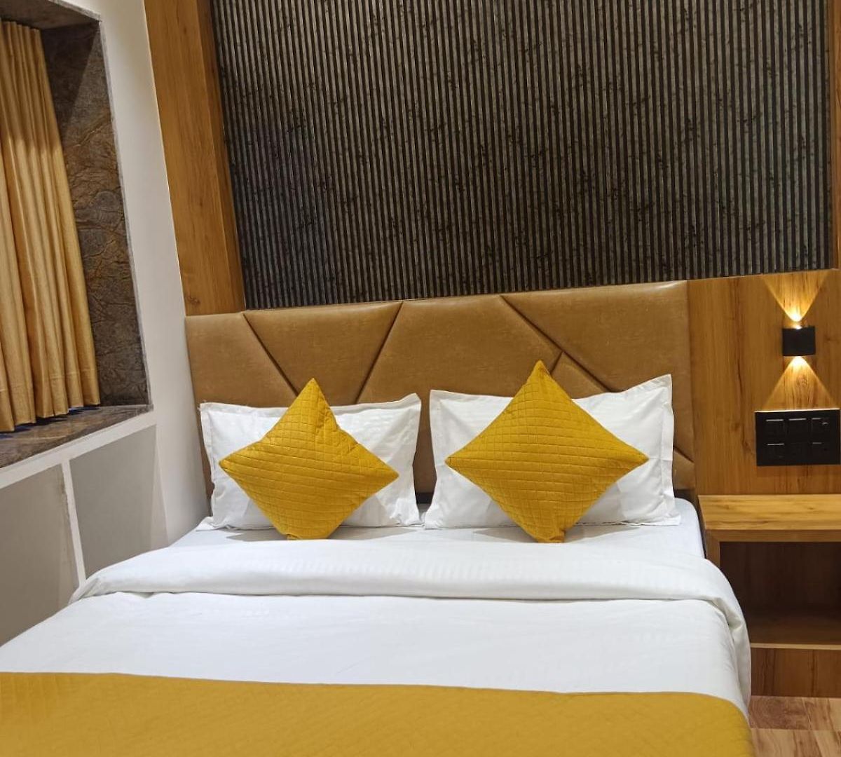 Grand Palace 3*