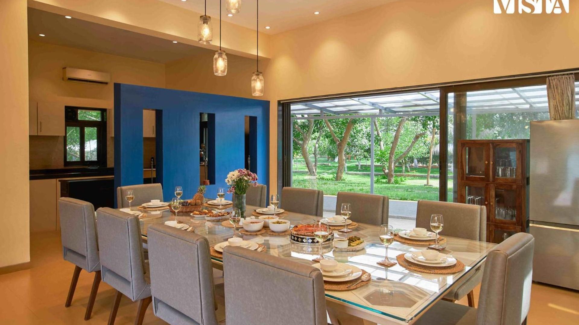 Stayvista's Pranamya - 4bhk With Pet Friendly & Alfresco Dining * Mumbai