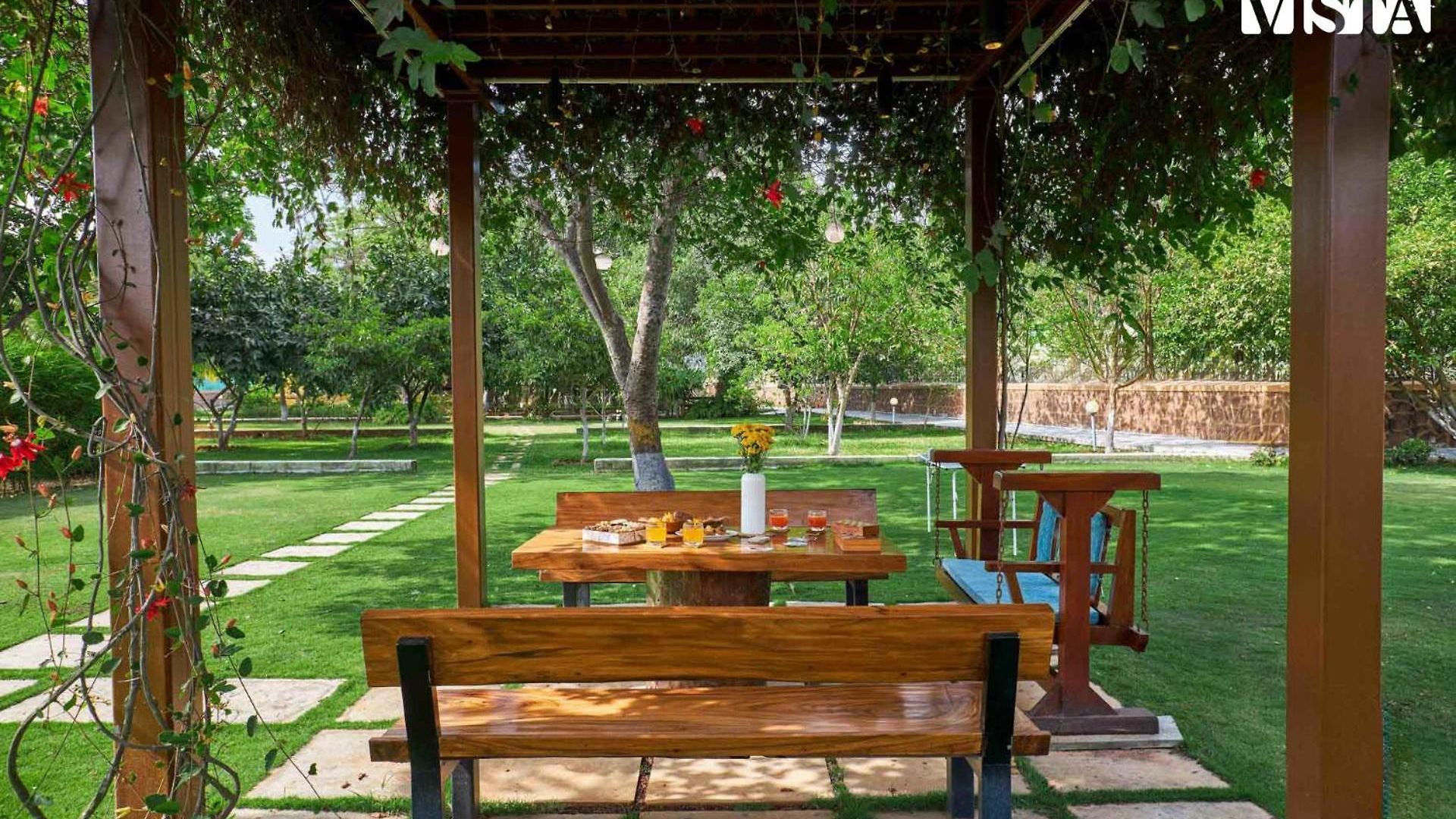 Stayvista's Pranamya - 4bhk With Pet Friendly & Alfresco Dining Mumbai