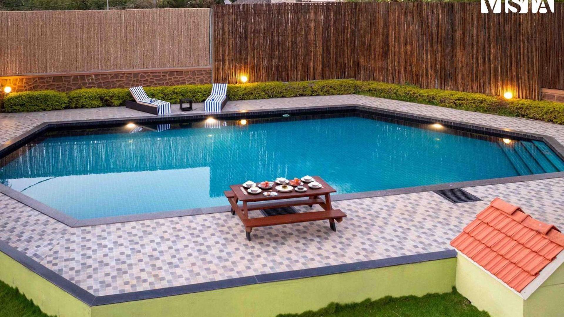 Stayvista's Pranamya - 4bhk With Pet Friendly & Alfresco Dining *