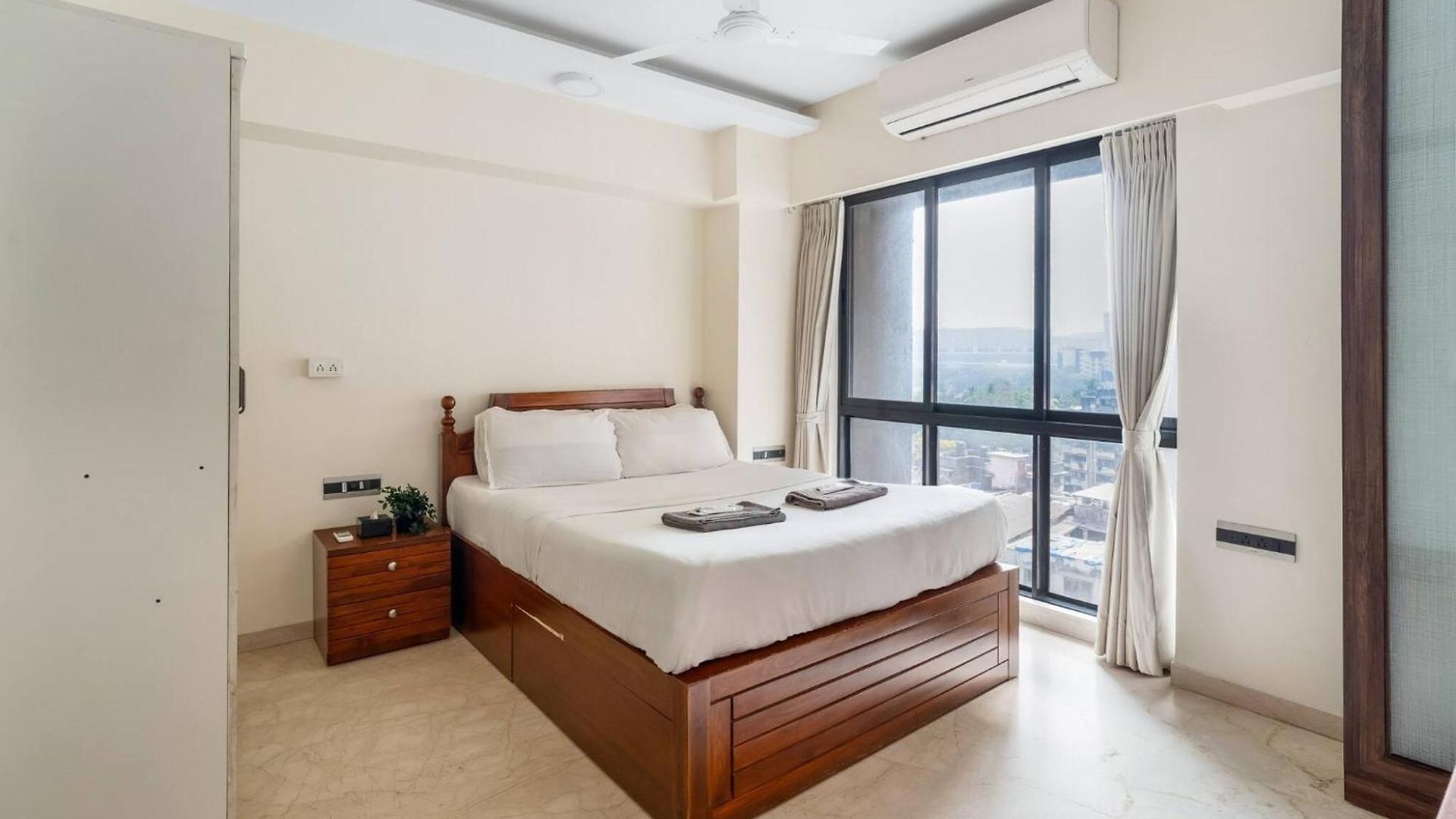 Milano Cozy In Bkc With Lift Wi-fi Apartment