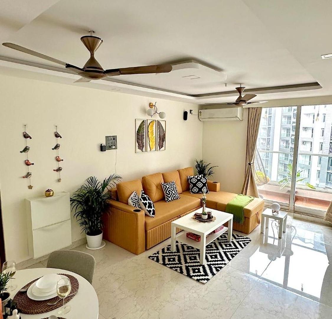 Powai, Aurora Luxe,2bhk Balcony & View Apartment *