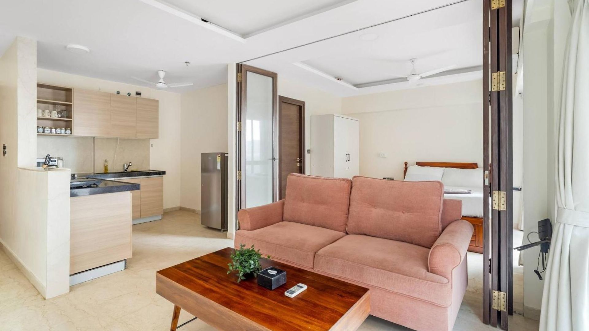 Apartment Milano Cozy In Bkc With Lift Wi-fi Mumbai