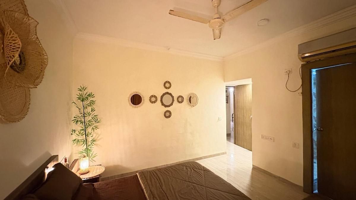 Apartment Cozy Retreat In Royal Palms