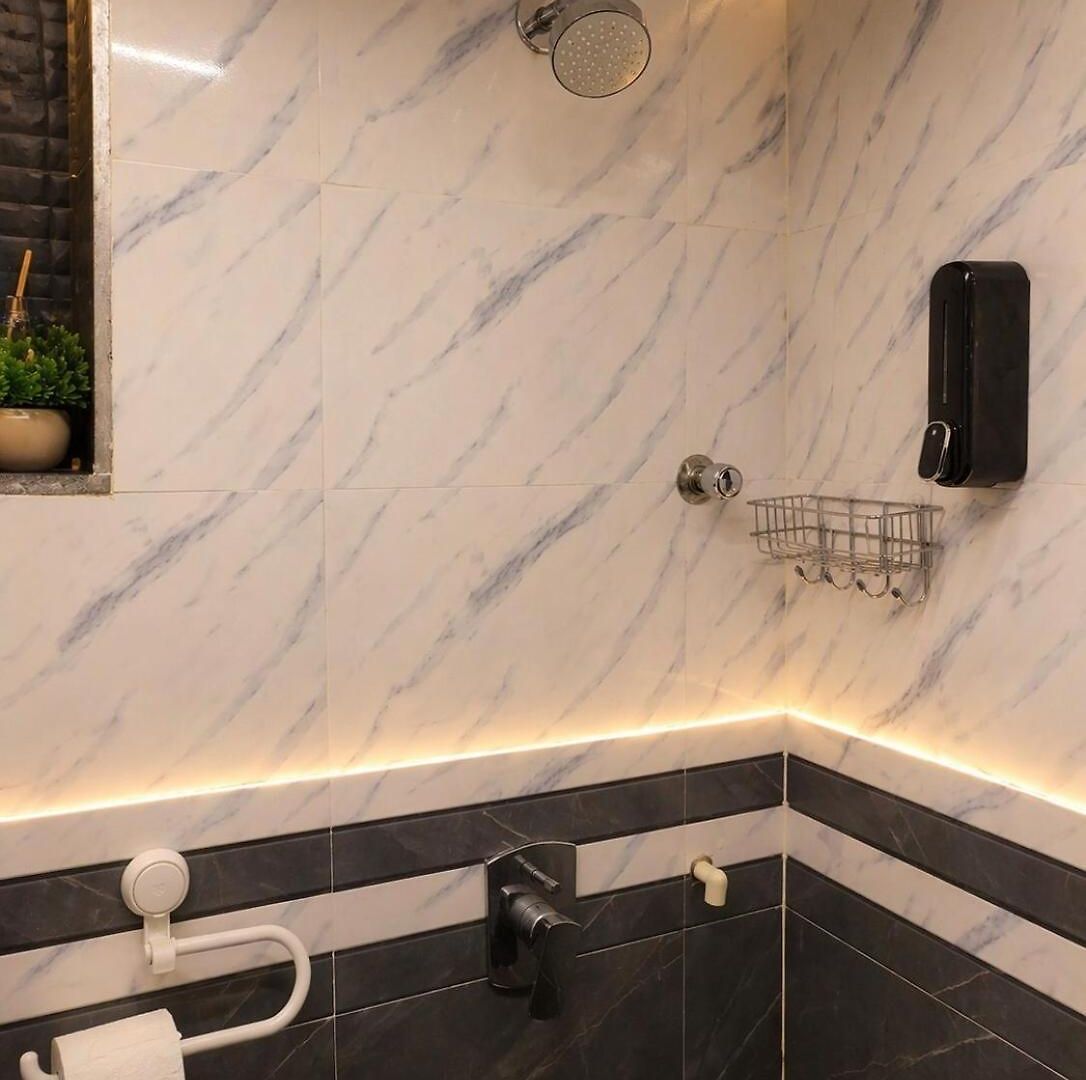 Apartment Casa Azure 1bhk Off Carter Road, Chuim Village Mumbai
