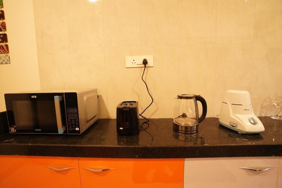 The Emerald Bloom, 2bhk Near Airport,bkc&nmacc Apartment