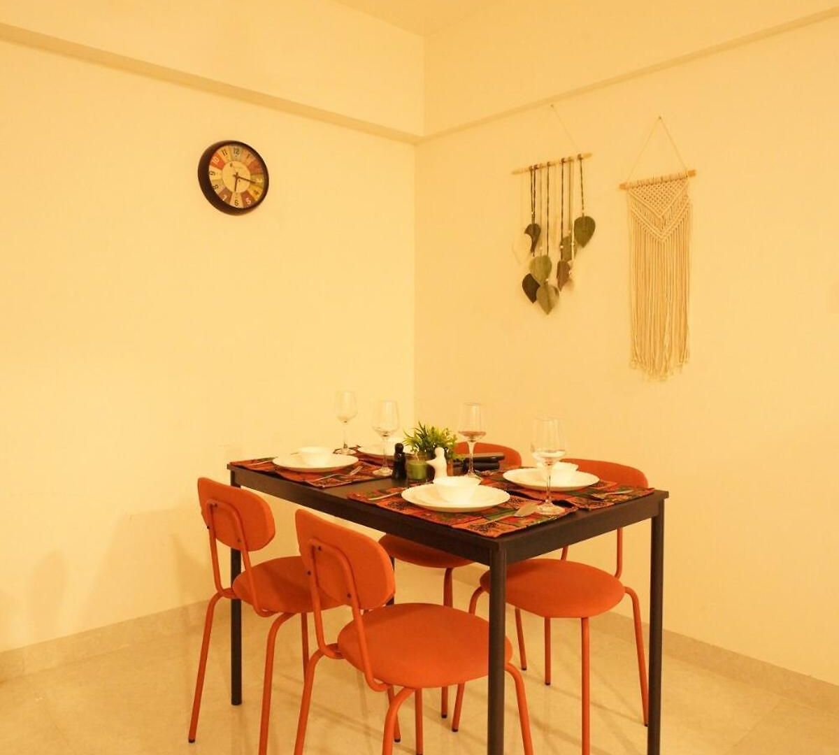 The Emerald Bloom, 2bhk Near Airport,bkc&nmacc Mumbai