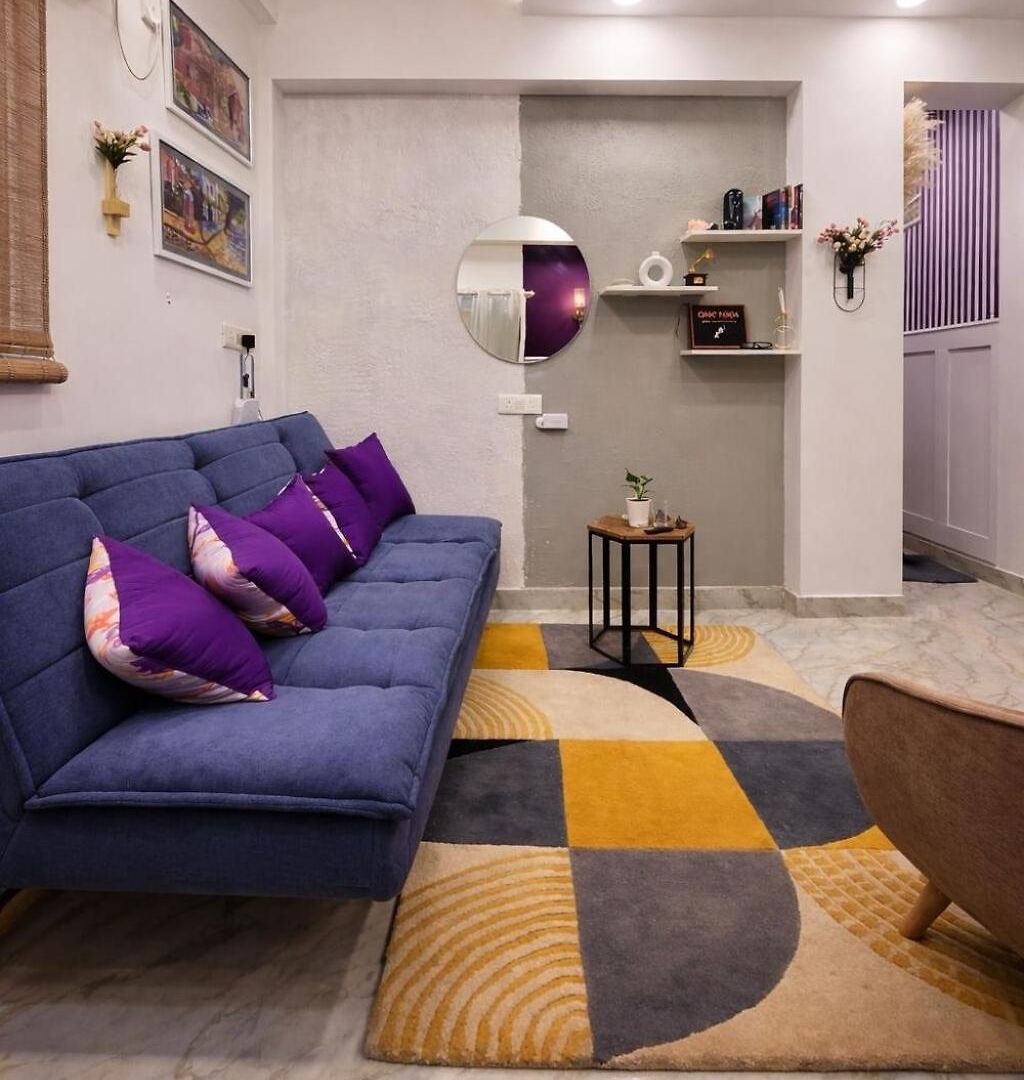 1bhk Bandra Chapel Road *